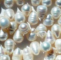 FWP 16inch Strand of 9-10mm Off-white Drop Pearls